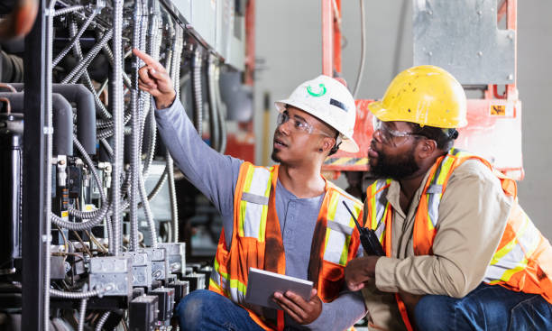 Best Licensed Electrician  in Forest City, IA
